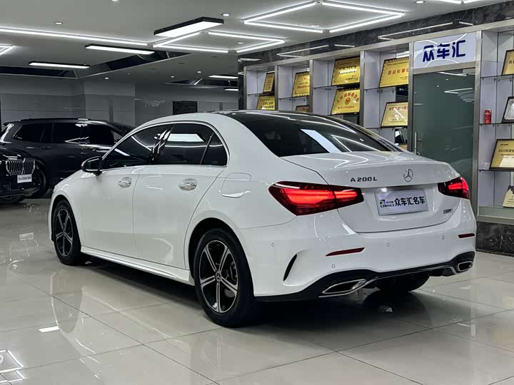 Mercedes-Benz A-Class 2024 A 200 L — фото 6