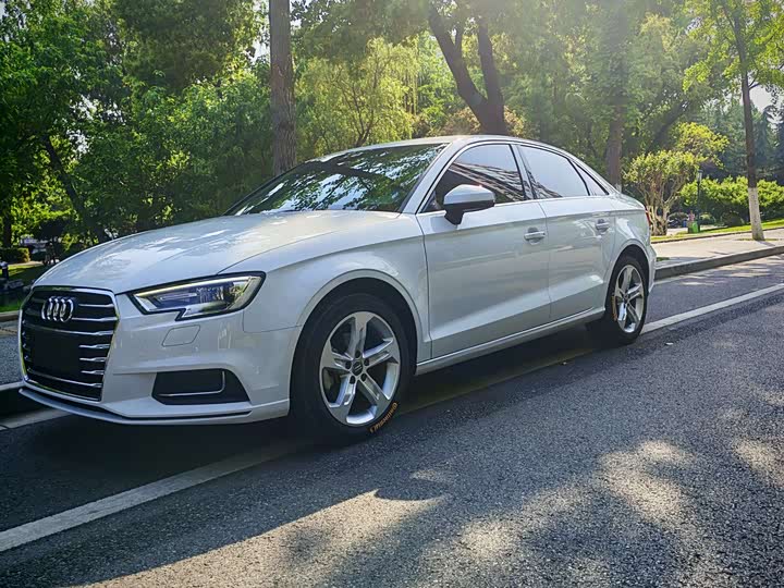 Audi A3 2020 Limousine 35 TFSI VI — фото 11