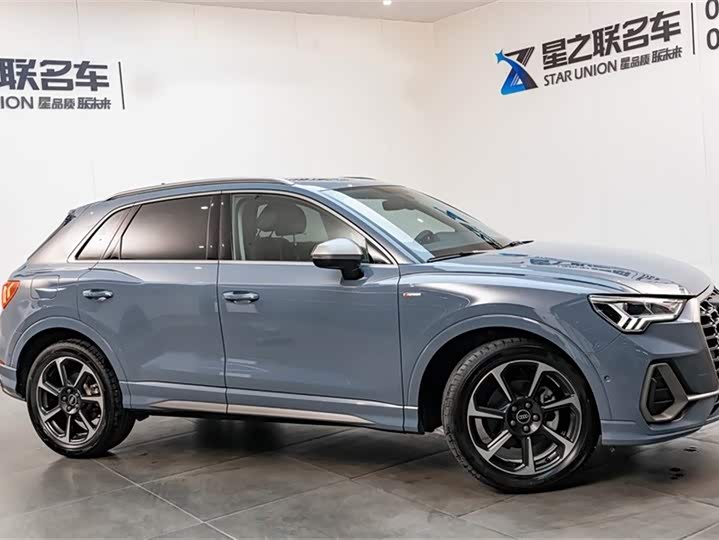 Audi Q3 2023 40 TFSI RS — фото 6
