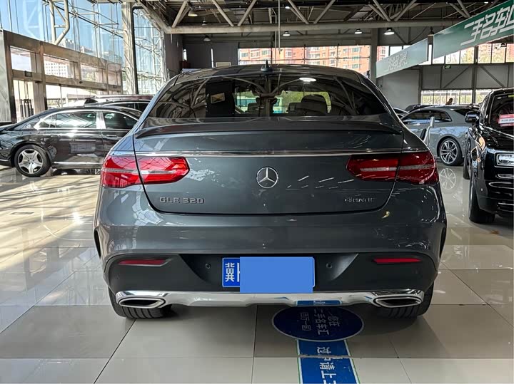 Mercedes-Benz GLE 2018 GLE 320 4 MATIC SUV — фото 5