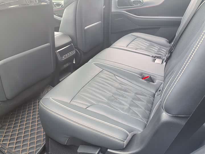 Trumpchi GS8 2022 2.0 TM 2 WD （ ） — фото 8