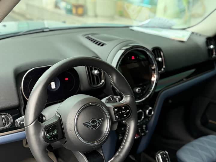 MINI Countryman — фото 10