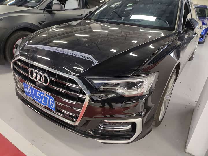 Audi A6L 2023 45 TFSI — фото 1