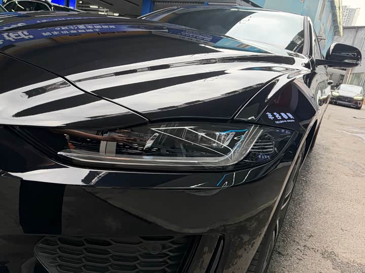 Jaguar XEL 2024 2.0 T 250 PS R-DYNAMIC S — фото 4