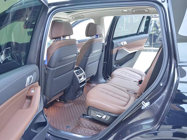 BMW X7 2019 x Drive 40i Leading — фото 5