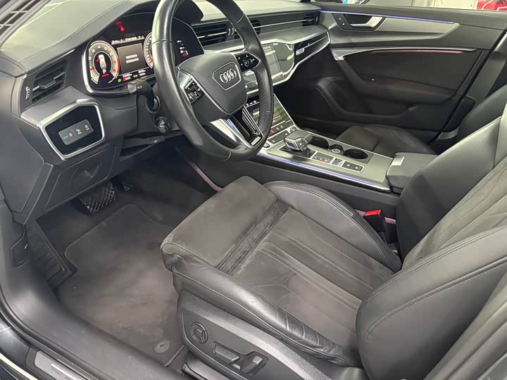 Audi A6 2021 Avant 45 TFSI — фото 8