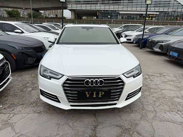 Audi A4L 2018 30 40 TFSI — фото 2
