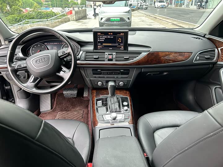 Audi A6L TFSI комфорт — фото 13