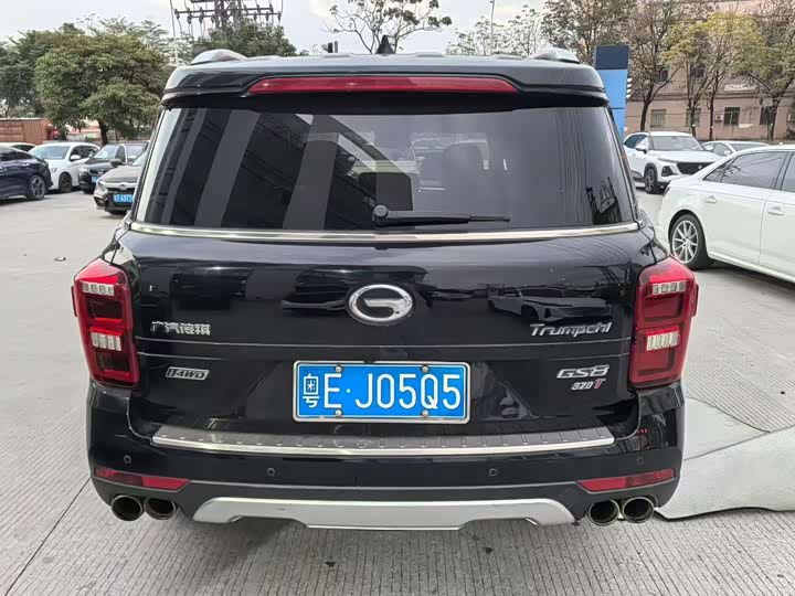 Trumpchi GS8 2017 320 T 2 WD ( ) — фото 2