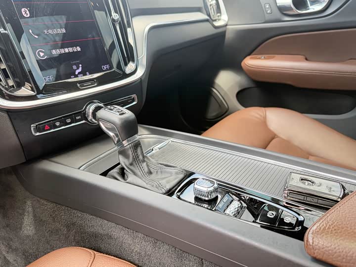 Volvo S60 2021 T 4 — фото 10