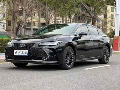 Toyota Avalon — фото 15
