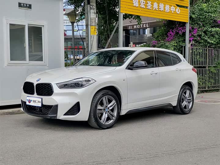 BMW X2 2023 s Drive 25i M — фото 1