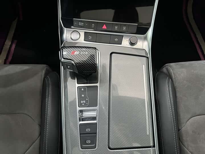 Audi A6L 2020 40 TFSI — фото 14