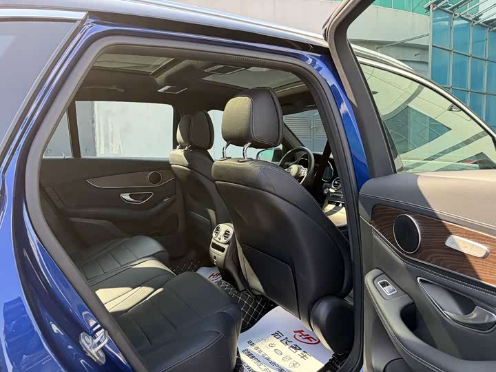 Mercedes-Benz GLC 2020 GLC 260 L 4 MATIC Luxury — фото 11