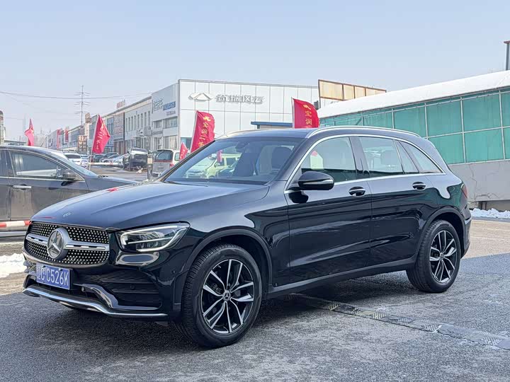 Mercedes-Benz GLC 2020 GLC 260 L 4 MATIC Luxury — фото 1
