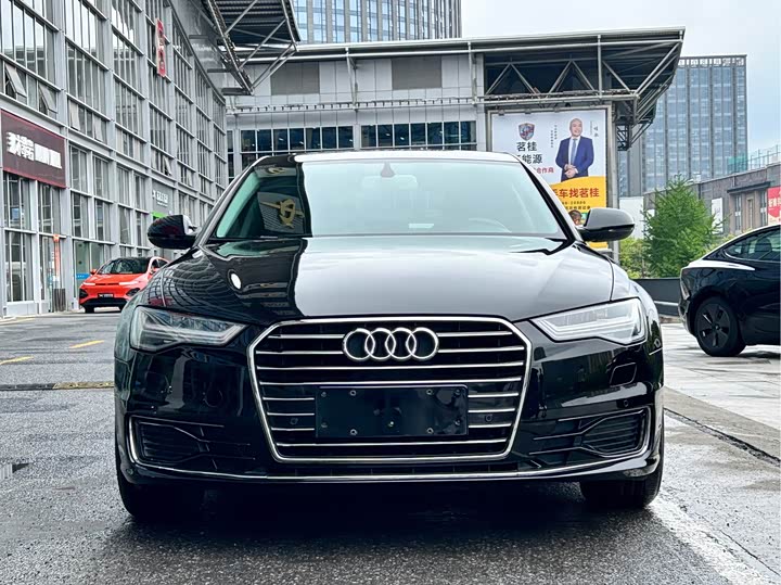 Audi A6L TFSI комфорт — фото 2