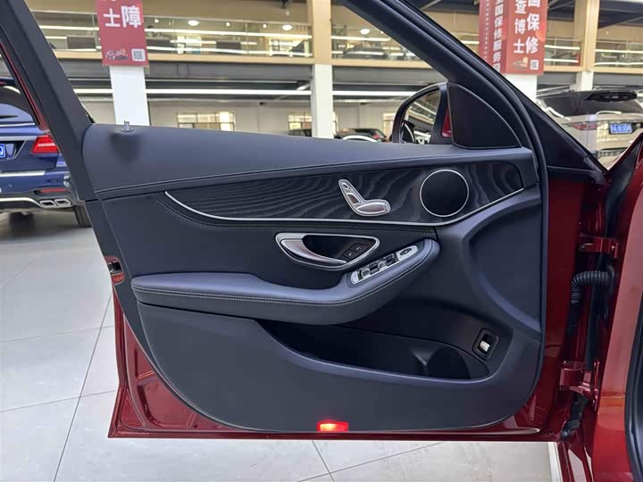 Mercedes-Benz C-Class 2019 C 180 L — фото 15