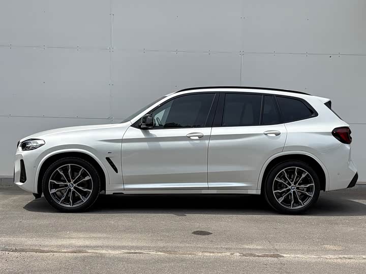 BMW X3 2023 x Drive 30i Leading M — фото 3