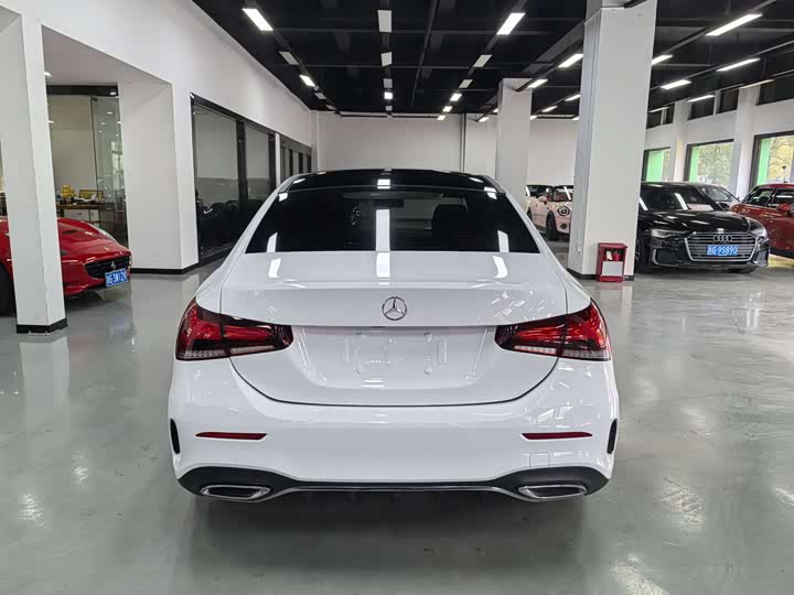 Mercedes-Benz A-Class 2021 A 200 L — фото 6