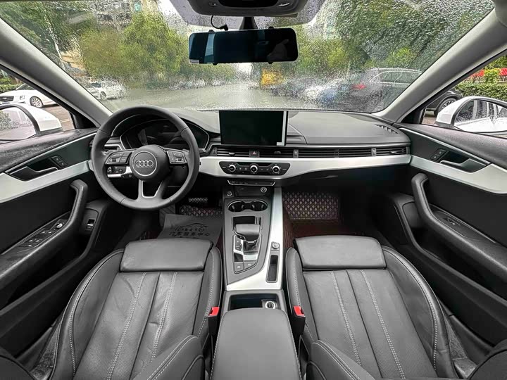 Audi A4L 2022 40 TFSI — фото 4