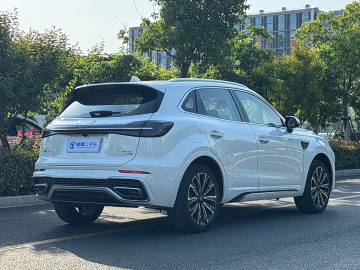 Hongqi HS5 2023 2.0 T Pro — фото 3