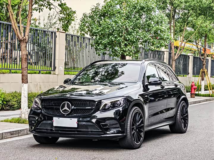 Mercedes-Benz GLC AMG 2017 AMG GLC 43 4 MATIC — фото 1
