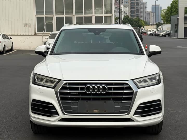 Audi Q 5 L 2018 45 TFSI V — фото 2