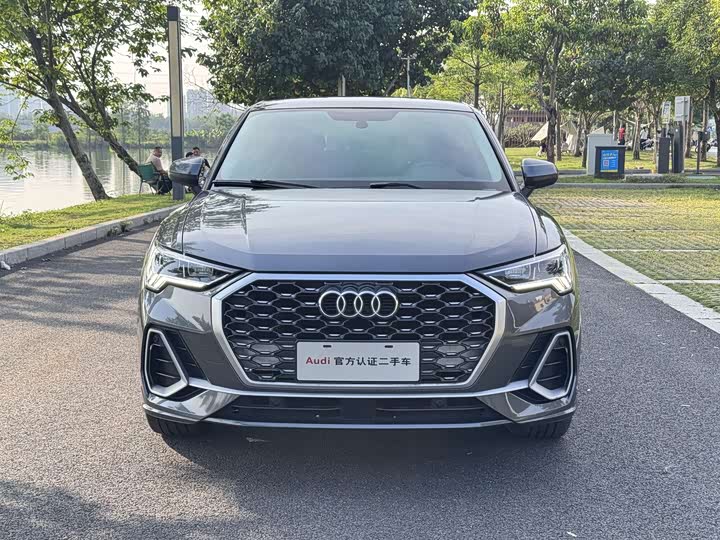 Audi Q3 Sportback 2020 40 TFSI — фото 2