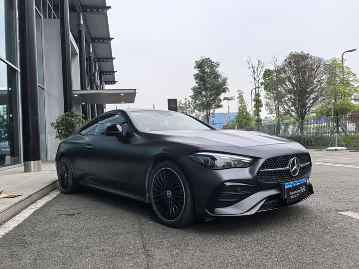Mercedes-Benz CLE 2024 CLE 300 4 MATIC Luxury — фото 4
