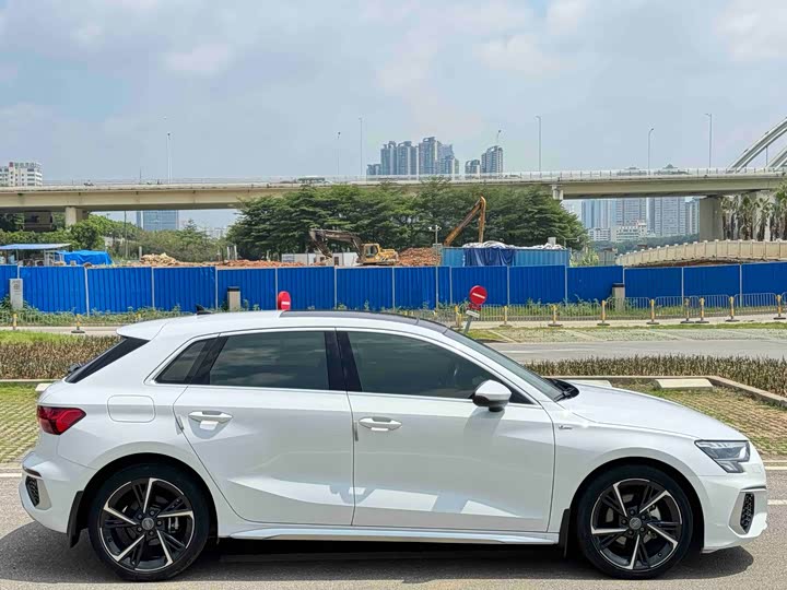 Audi A3 2023 Sportback 35 TFSI Sport — фото 7