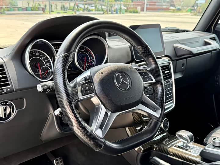Mercedes-Benz G-Class 2018 AMG G 63 — фото 7