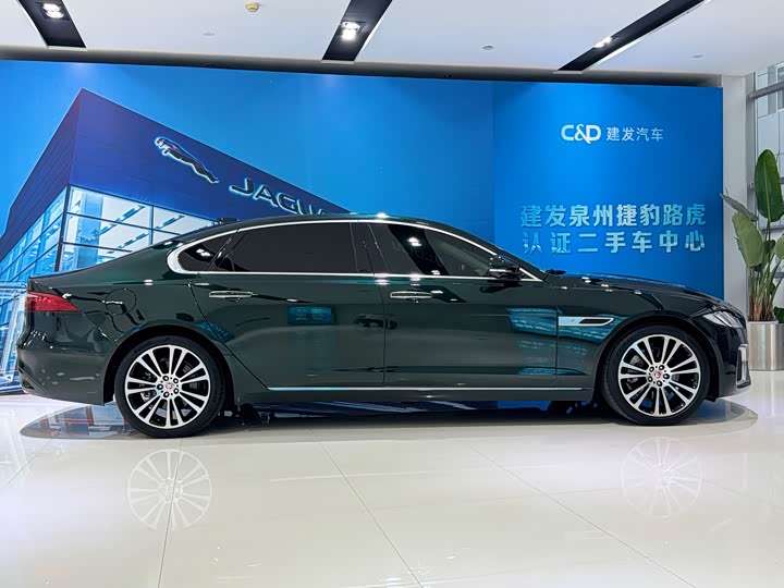Jaguar XFL 2021 XFL 2.0 T P 250 2 WD — фото 5