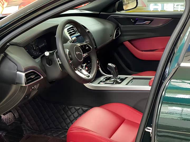 Jaguar XEL 2022 2.0 T 250 PS R-DYNAMIC S — фото 4