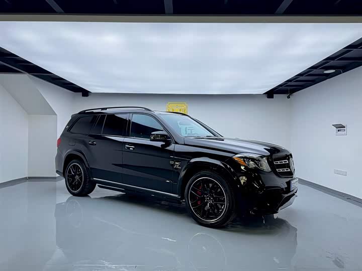 Mercedes-Benz GLS 2017 AMG GLS 63 4 MATIC — фото 4