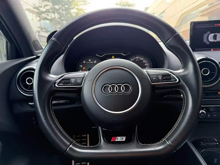 Audi S3 2017 S 3 2.0 T Limousine — фото 4