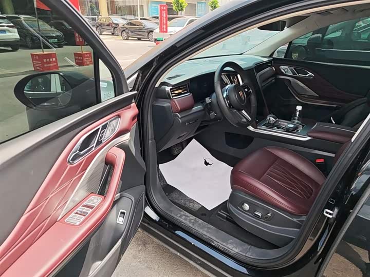 Hongqi HS7 PHEV 2024 2.0 T PHEV 4 WD 6 — фото 16