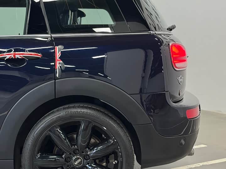 MINI Clubman — фото 7