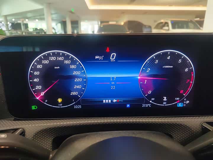 Mercedes-Benz CLA 2024 CLA 200 — фото 4