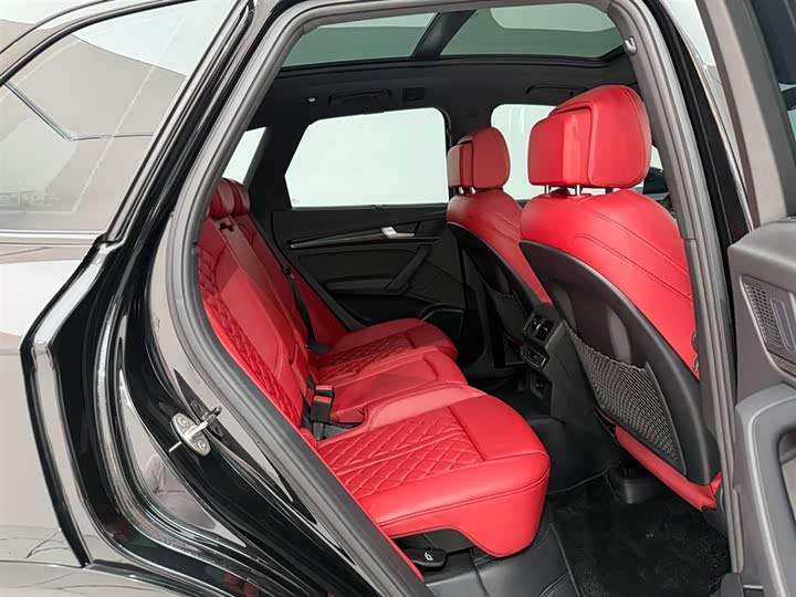 Audi SQ5 2021 3.0 TFSI quattro — фото 20