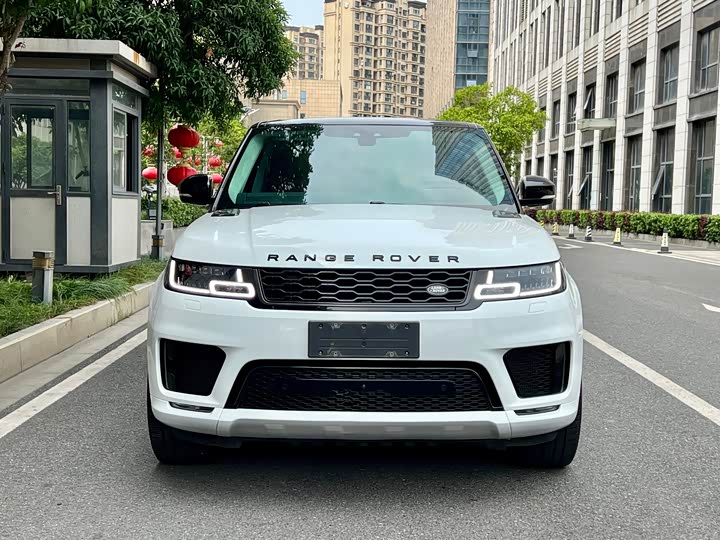 Land Rover Range Rover Sport — фото 1