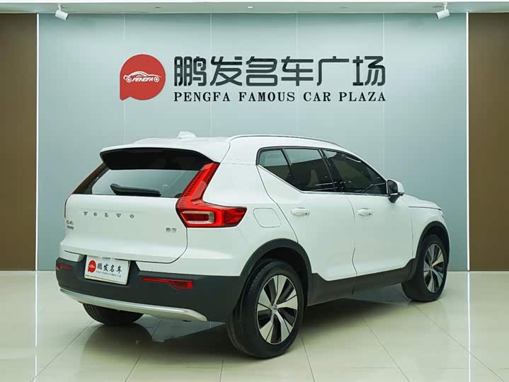 Volvo XC40 2024 B 3 — фото 16