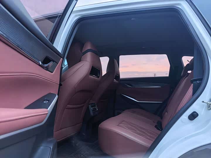 Changan CS75 PLUS 2023 1.5 T ATPremium — фото 7