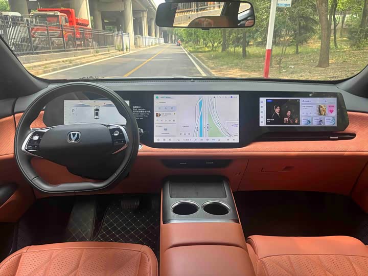 Changan CS75 PLUS 2025 UItra 2.0 T — фото 8