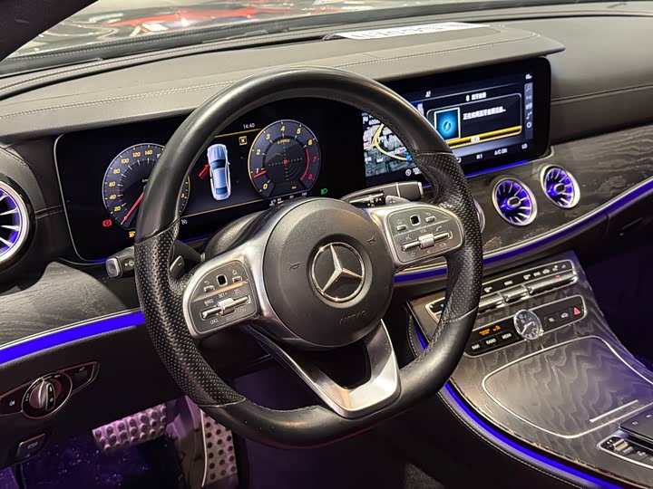 Mercedes-Benz E-Class 2019 E 200 — фото 6