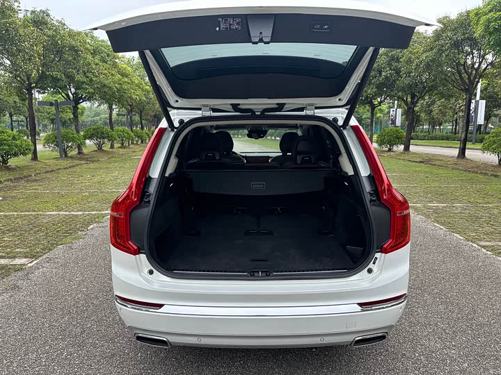 Volvo XC90 2020 T 6 7 — фото 10