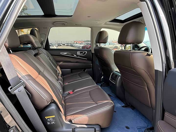Infiniti QX 60 2016 2.5 S/C Hybrid 2 WD V — фото 13