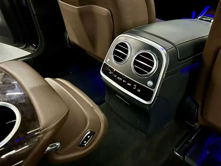 Mercedes-Benz S-Class S 320 L — фото 10