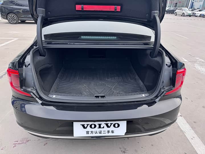 Volvo S90 Hybrid 2023 T 8 4 WD — фото 14