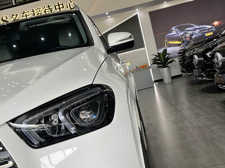 Mercedes-Benz GLE 2021 GLE 450 4 MATIC — фото 4