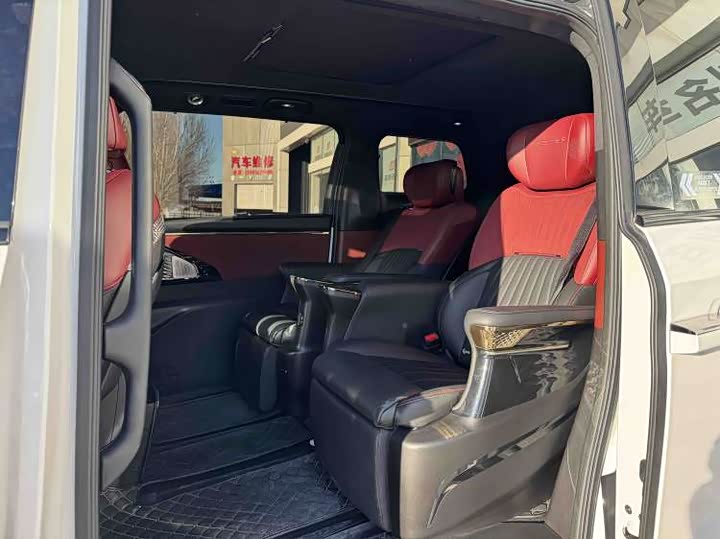 Trumpchi M8 2023 400 T — фото 2